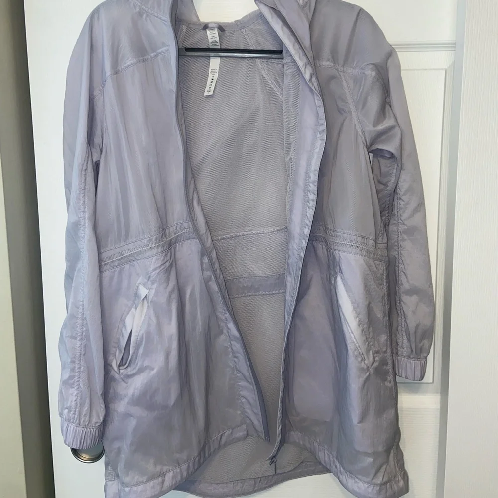 Lululemon In The Clear Jacket - Picture 2 of 5